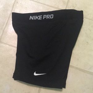 Classic black Nike Pro Cool Spandex